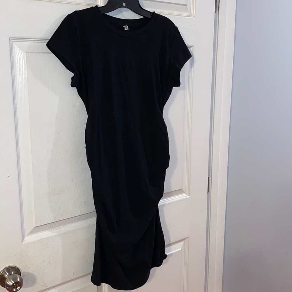 Tee shirt dress scrunch on side
